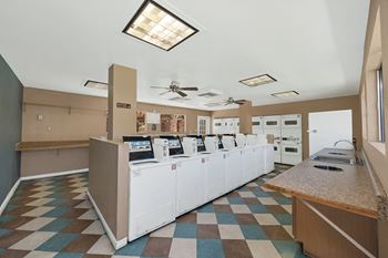 Onsite laundry facilities